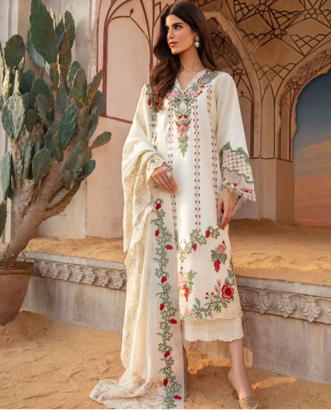 Pure Lawn Off White Embroidered Dress - LCS050